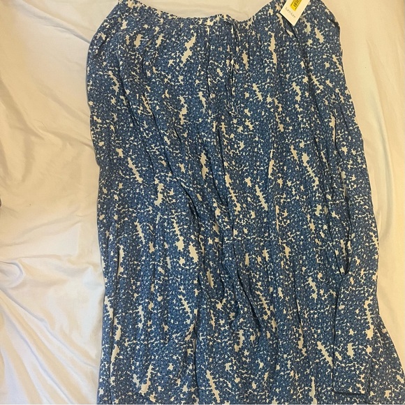 Tiered Midi Skirt - Picture 2 of 4